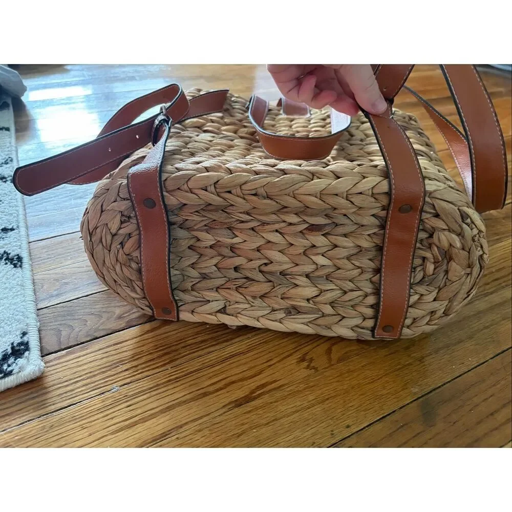 Natural Life Water Hyacinth Straw Backpack Floral Lining Beach Picnic Tote